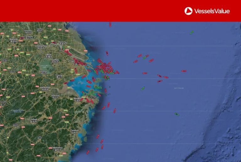 封控加劇港口擁堵！船公司宣布跳港、調(diào)整船期！